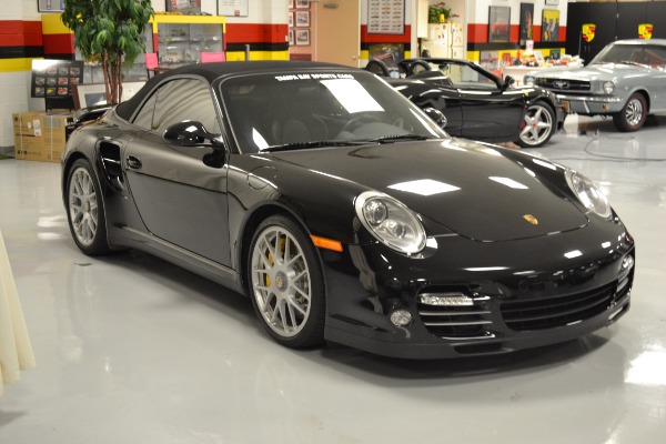 Used 2011 Porsche 911 Turbo S | Pinellas Park, FL n3