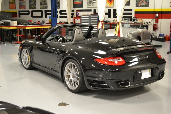 Used 2011 Porsche 911 Turbo S | Pinellas Park, FL n5