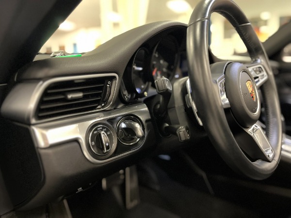 Used 2019 Porsche 911 Carrera 4 | Pinellas Park, FL n18