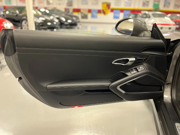 Used 2019 Porsche 911 Carrera 4 | Pinellas Park, FL n20