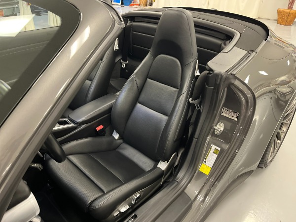 Used 2019 Porsche 911 Carrera 4 | Pinellas Park, FL n22