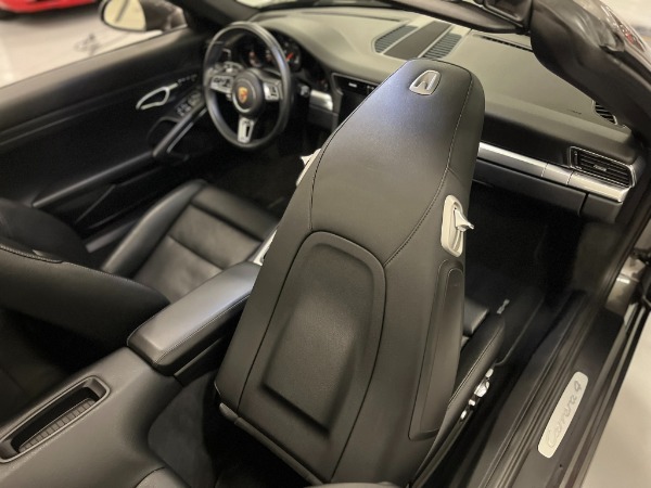 Used 2019 Porsche 911 Carrera 4 | Pinellas Park, FL n32