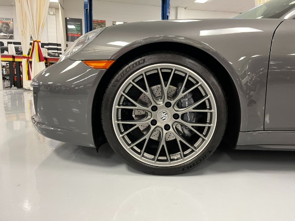 Used 2019 Porsche 911 Carrera 4 | Pinellas Park, FL n38