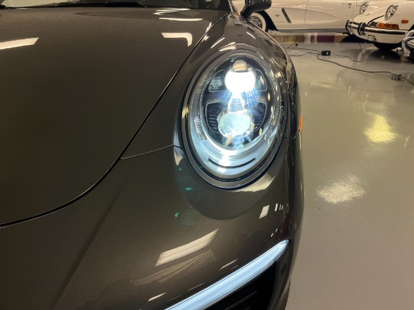 Used 2019 Porsche 911 Carrera 4 | Pinellas Park, FL n5