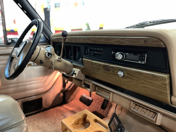 Used 1990 Jeep Grand Wagoneer  | Pinellas Park, FL n20