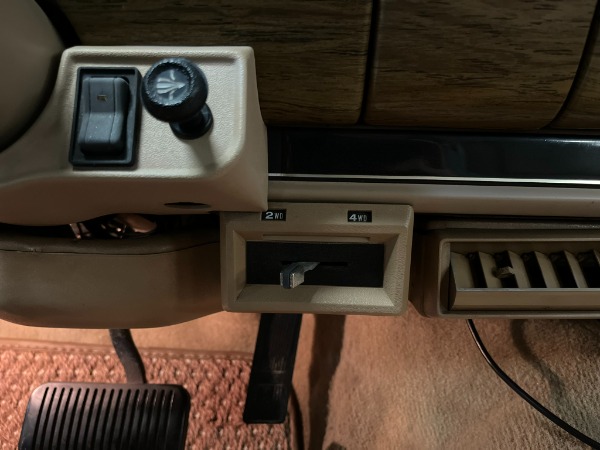 Used 1990 Jeep Grand Wagoneer  | Pinellas Park, FL n32