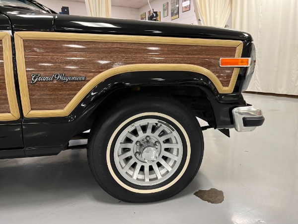 Used 1990 Jeep Grand Wagoneer  | Pinellas Park, FL n41