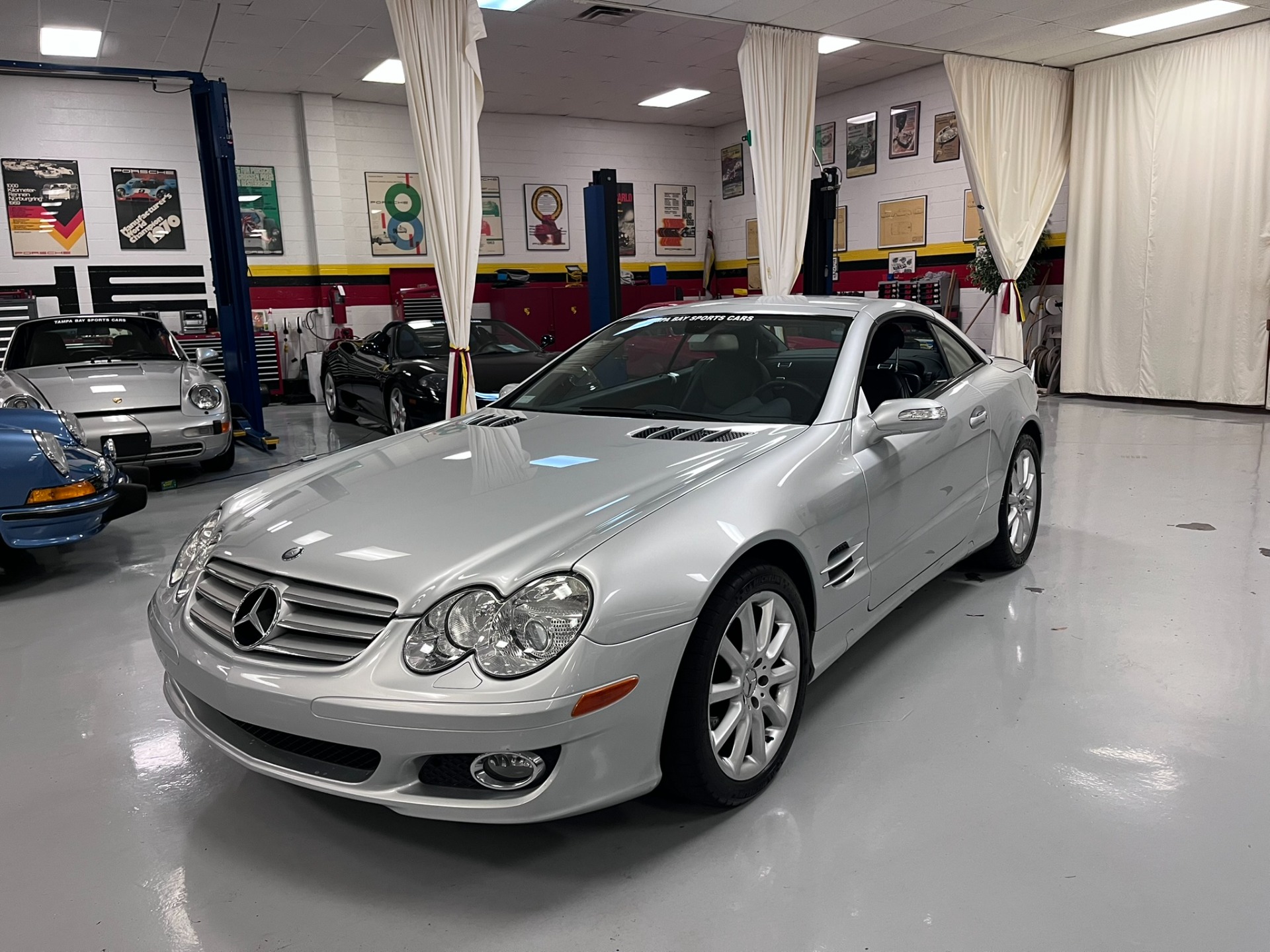Used 2007 Mercedes-Benz SL-Class SL 550 | Pinellas Park, FL