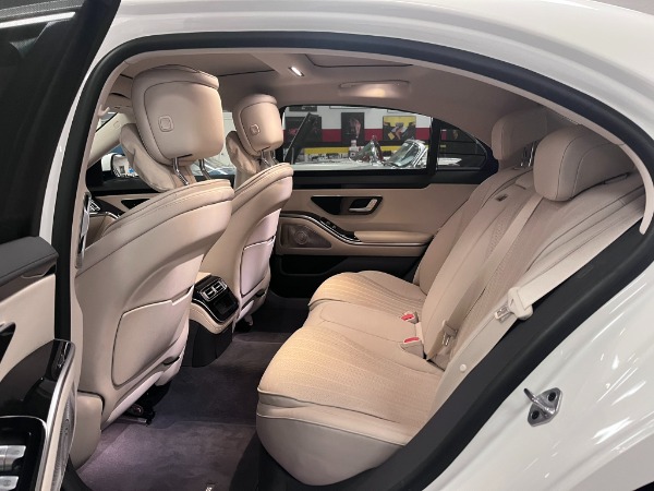 Used 2023 Mercedes-Benz S-Class S 500 4MATIC | Pinellas Park, FL n6