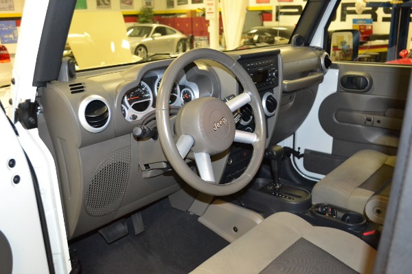 used 2010 Jeep Wrangler Sahara | Pinellas Park, FL n5