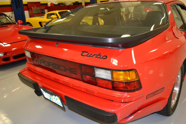 Used 1986 Porsche 944 Turbo | Pinellas Park, FL n9