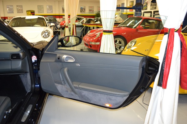 used 2005 Porsche 911 Carrera 2  | Pinellas Park, FL n9